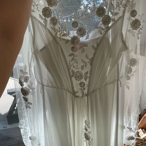 LE ROSE stories robe